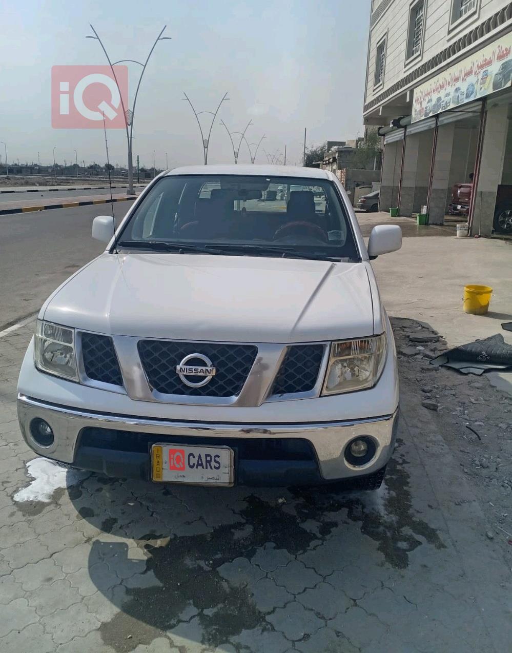 نيسان نافارا